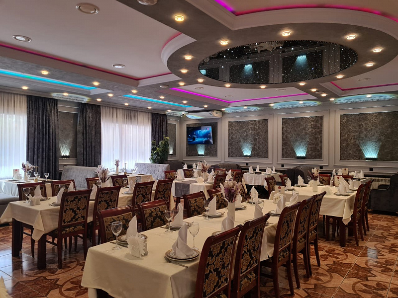 Главный зал