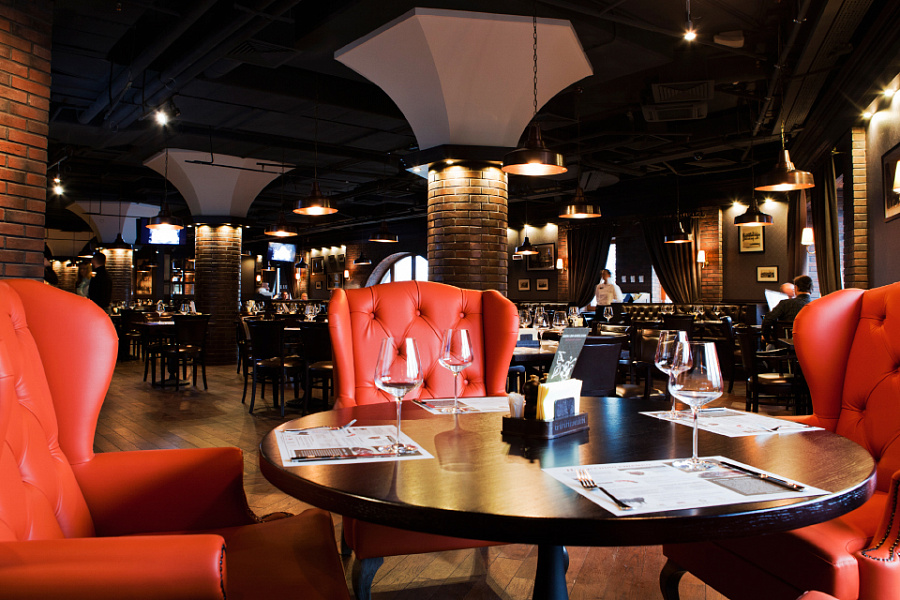 Основной зал