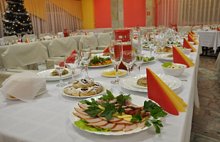 Банкет Холл