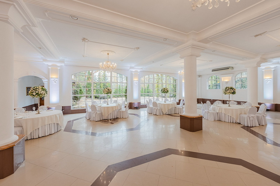 Царский зал