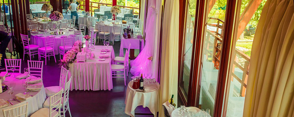 Каминный зал (1 этаж)