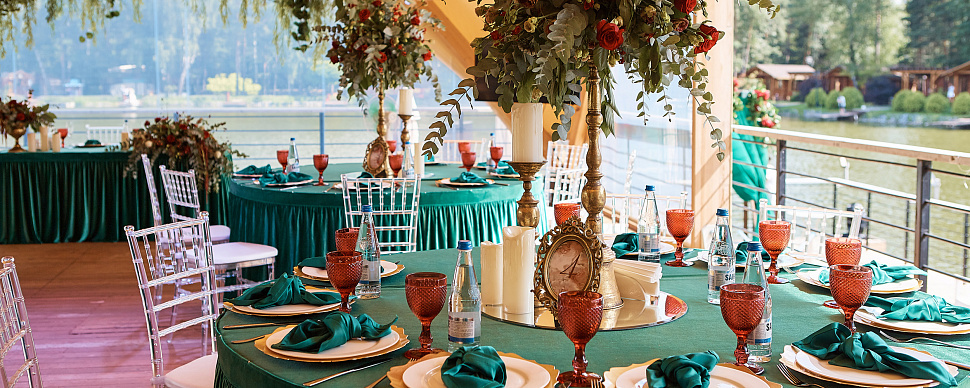 Шатер на озере Te amo