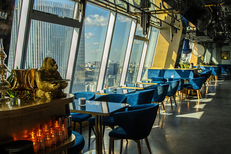 Основной зал