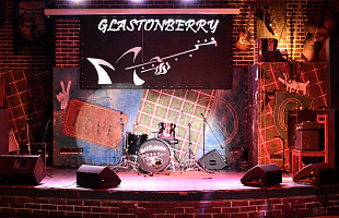 Glastonberry Club