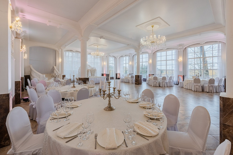 Верхний зал