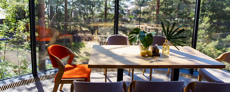 Основной зал