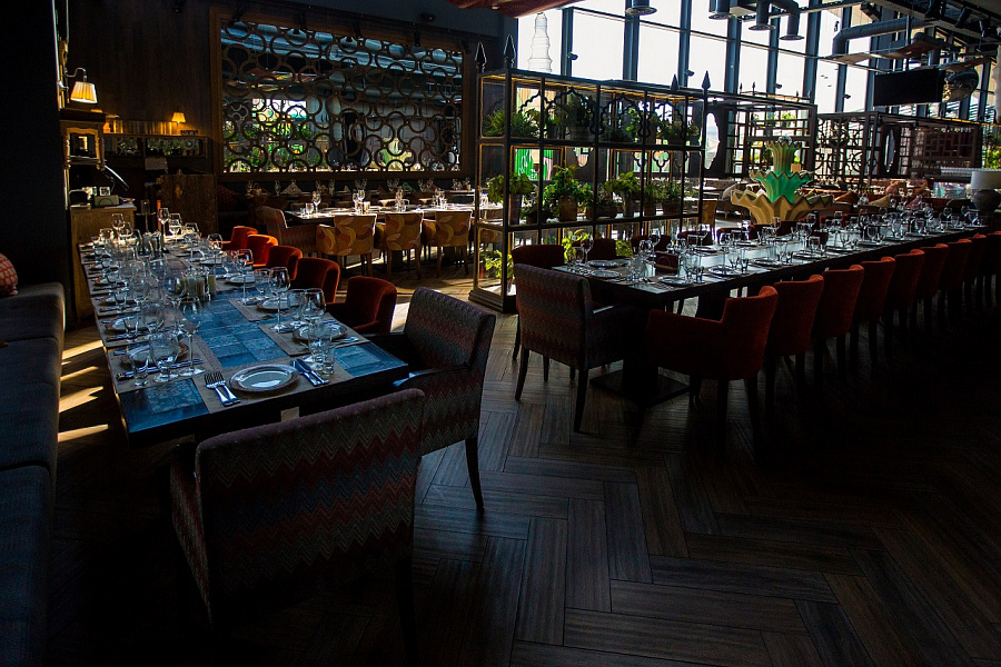 Основной зал