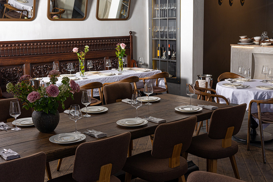 Основной зал