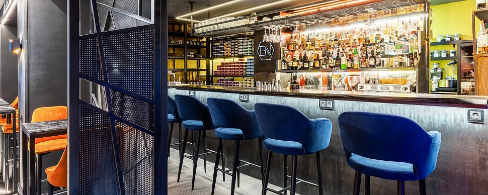 Основной зал