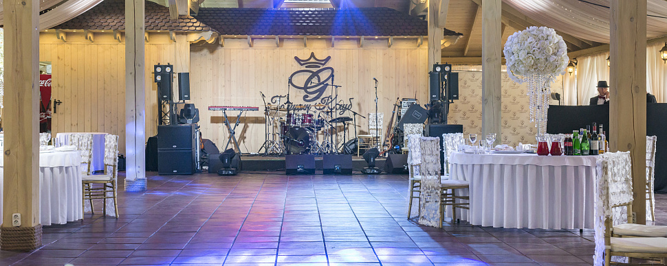 Зал Графский