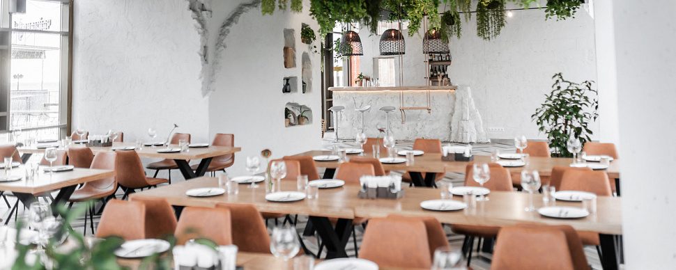 Основной зал