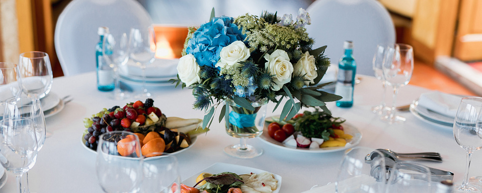 Основной зал