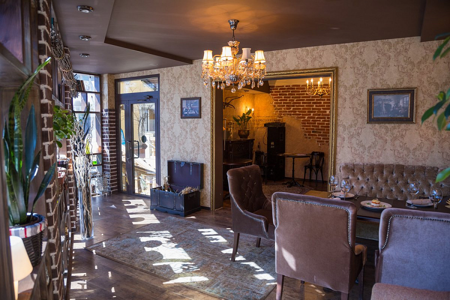 Основной зал