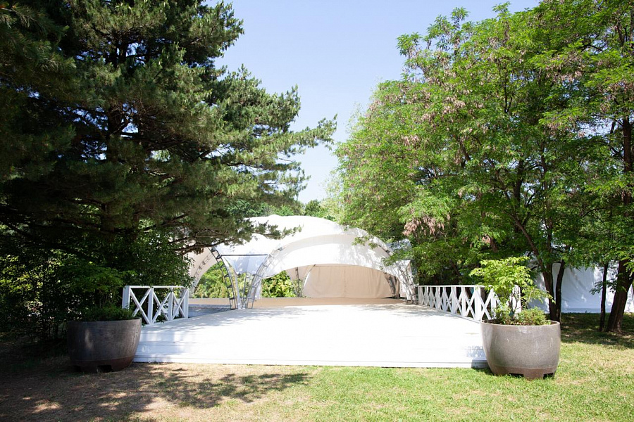 Большой шатер Тиффани