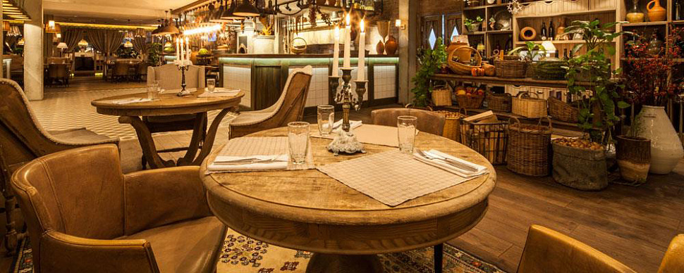 Основной зал