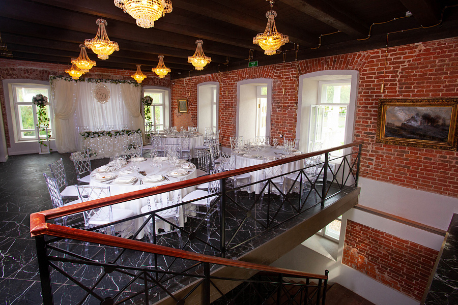 Зал Суворов