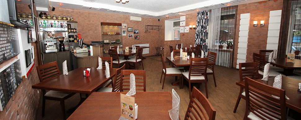 Основной зал