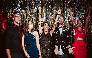 Фуршет или Банкет: Что выбрать для корпоратива 2026?