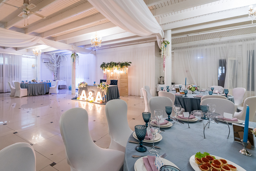 Зеркальный зал