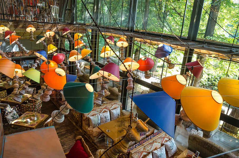 Основной зал