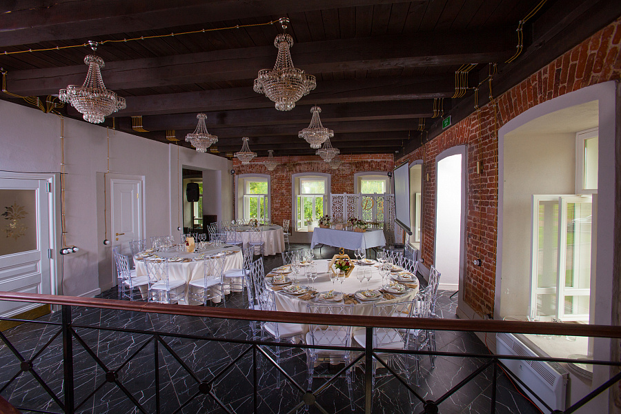 Зал Суворов