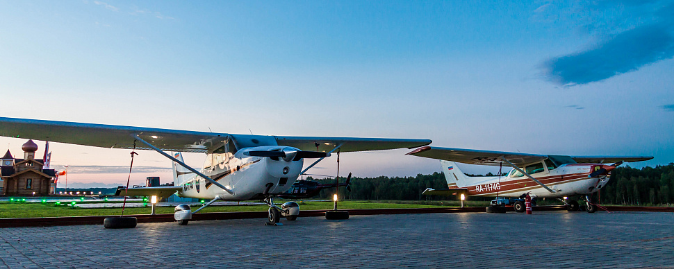 Вся территория аэродрома Кусино