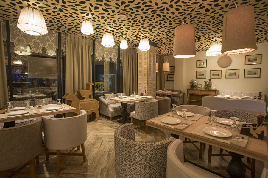 Караоке зал