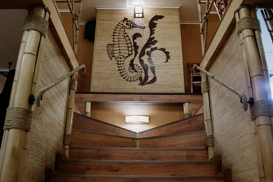 Таверна Адмирала Бенбоу