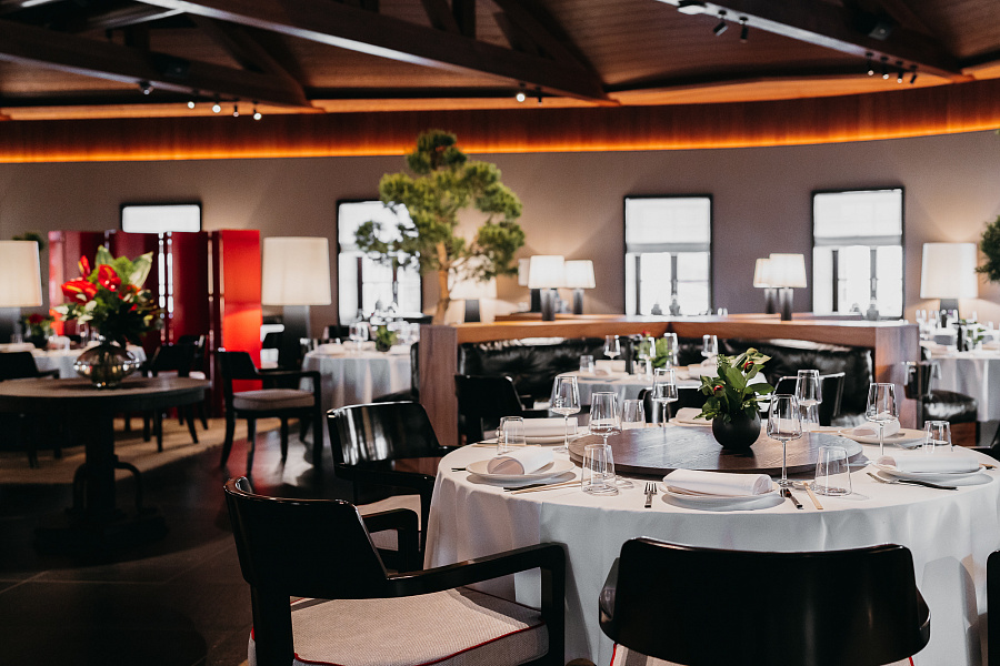 Основной зал