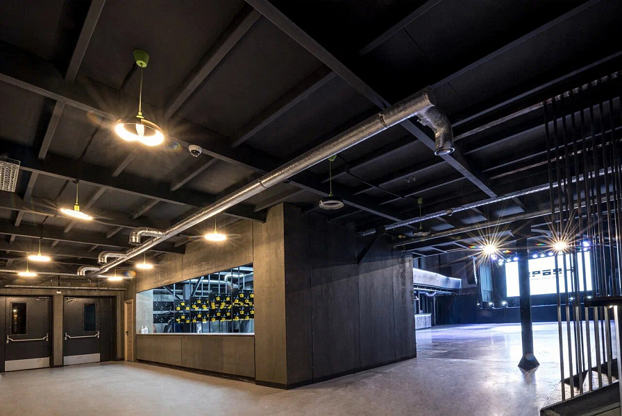 Основной зал