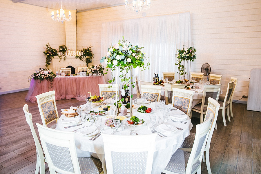 Веранда с камином