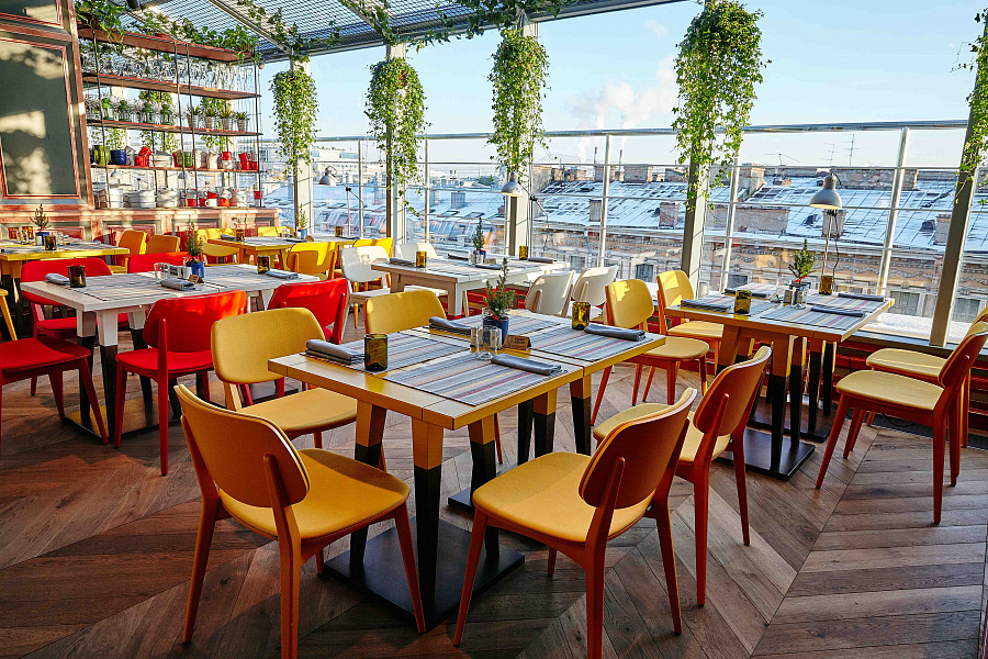 Основной зал