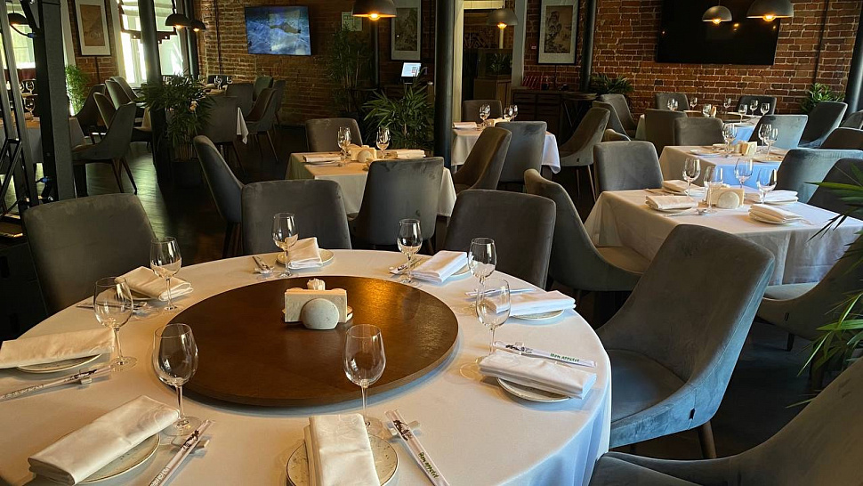 Основной зал