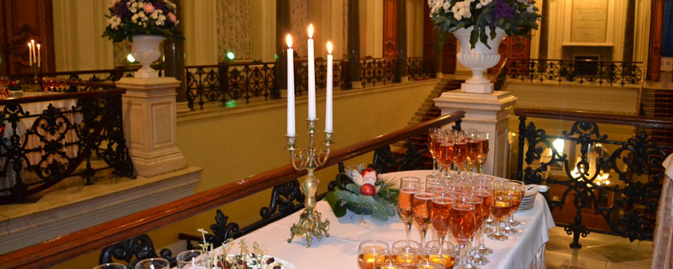 Парадная лестница