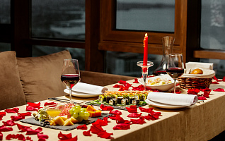 Почему рестораторы обожают День святого Валентина: любовь, свечи и деньги