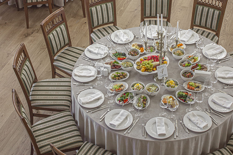 Основной зал