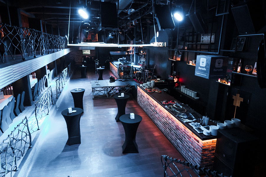 Основной зал