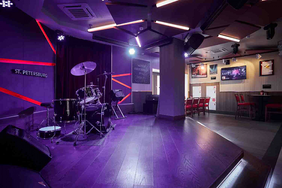 Большой зал