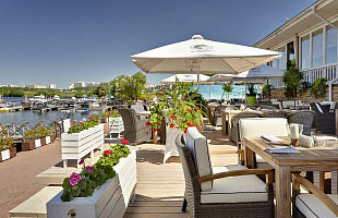 Яхт-клуб-ресторан Shore House