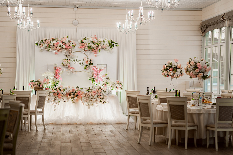 Веранда с камином