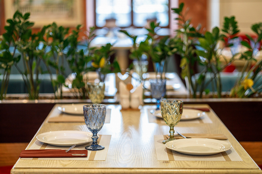 Основной зал ресторана