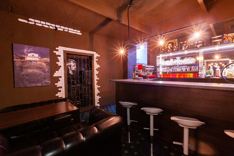 Бильярдный зал