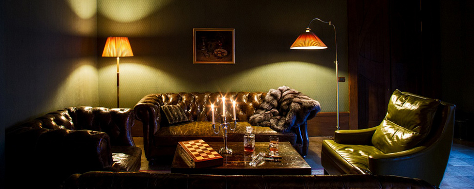 Готический кабинет