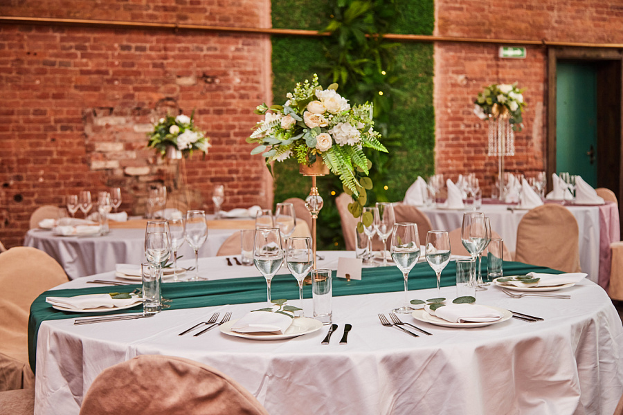 Основной зал