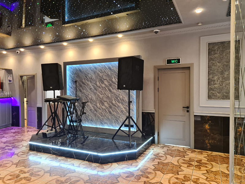 Главный зал