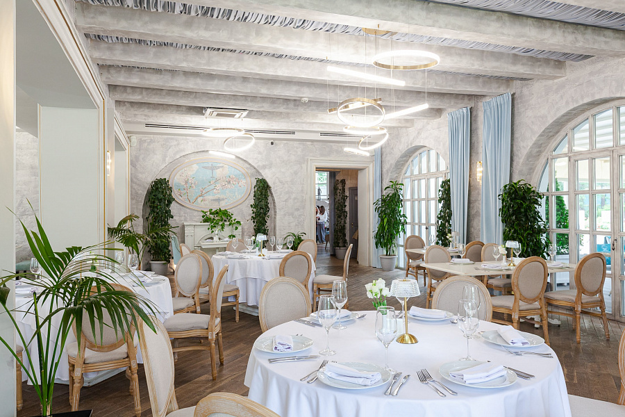 Большой зал