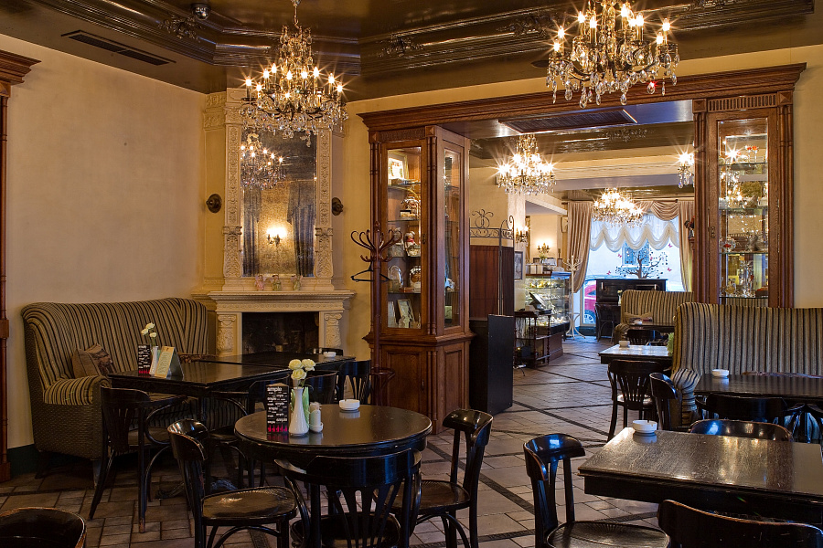 Каминный зал