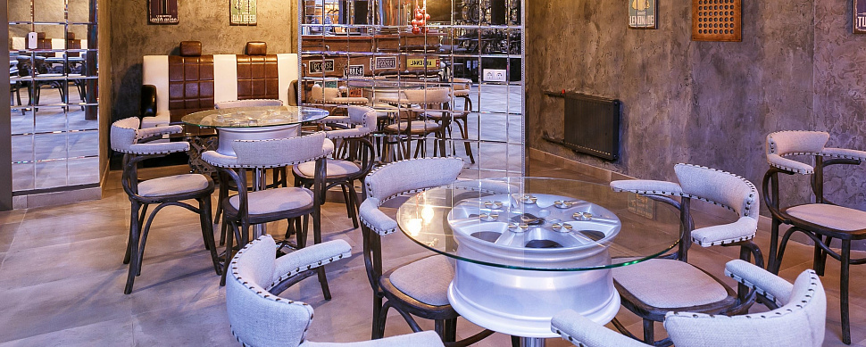 Караоке-бар