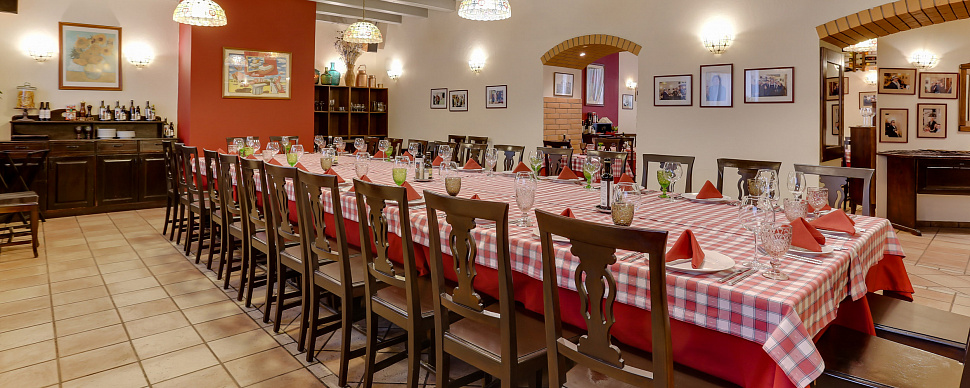 Средний зал