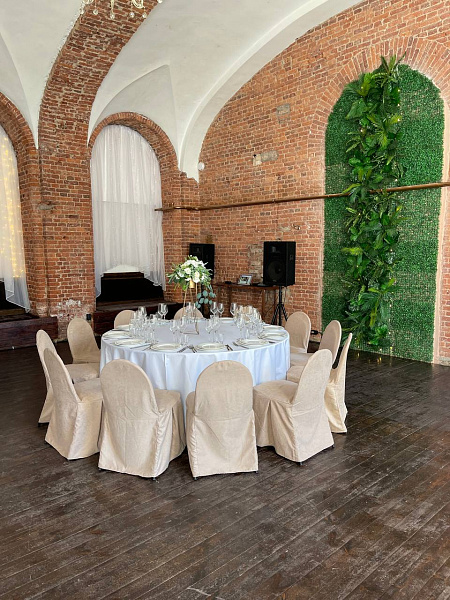 Основной зал